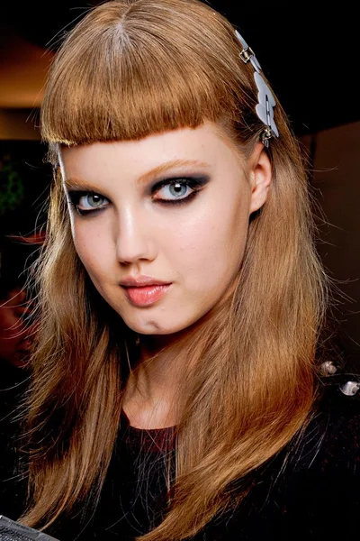 Look 28